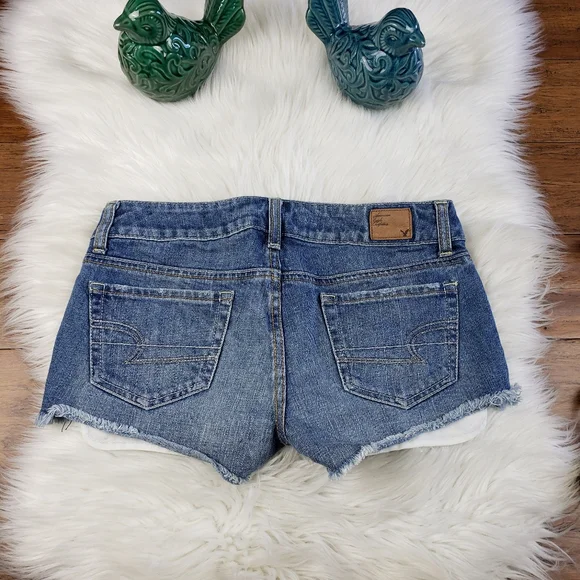 American Eagle sparkle star pocket denim shorts size 0 - Picture 3 of 10